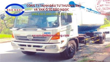 Xe xi téc chở cám, thức ăn chăn nuôi thức ăn gia súc 13 khối HINO FG